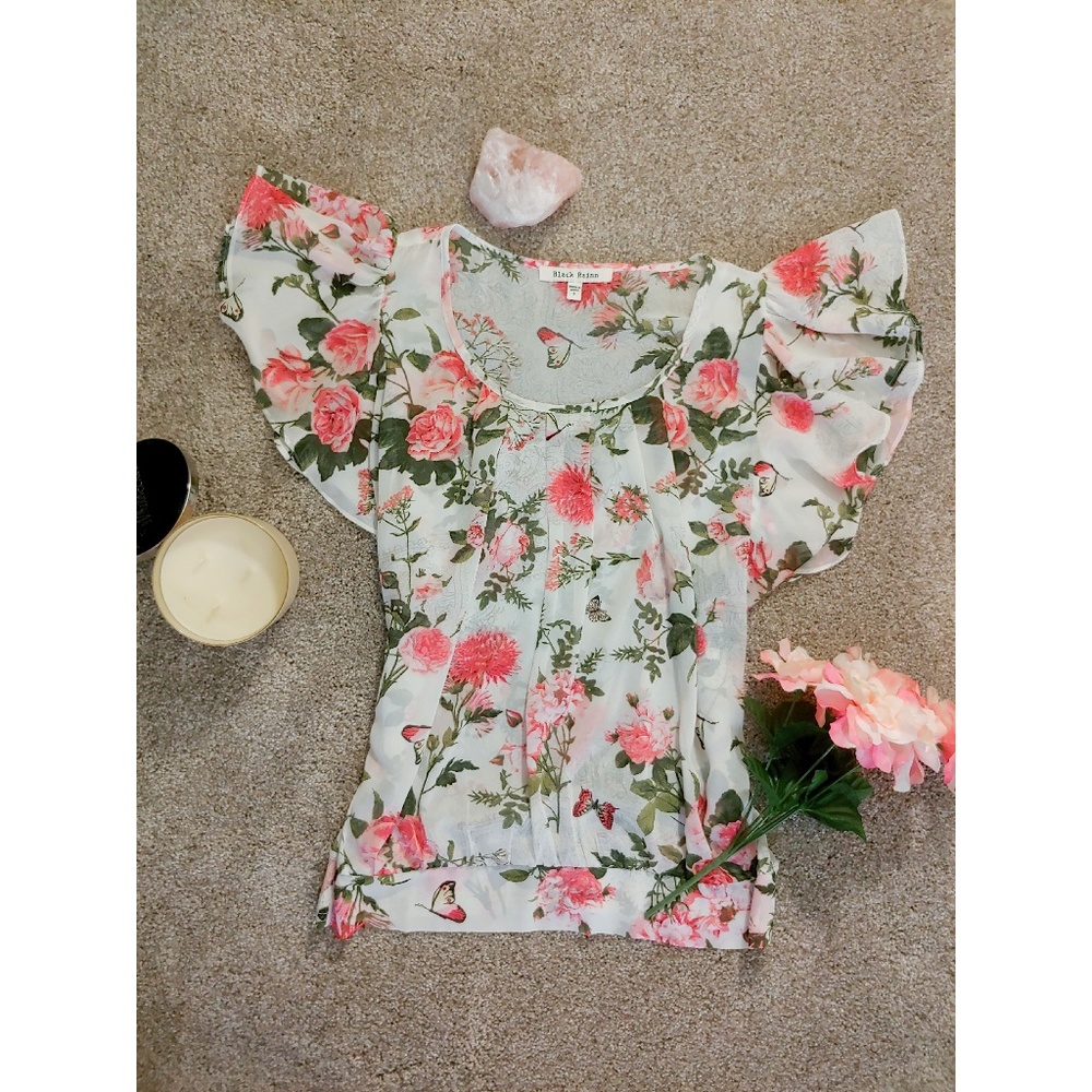 Chiffon Floral blouse!!